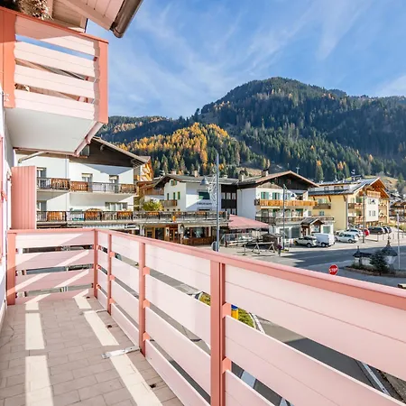 Cesa Giordi By Interhome * Canazei